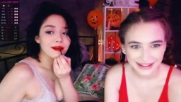 W0wgirls  02-11-2020